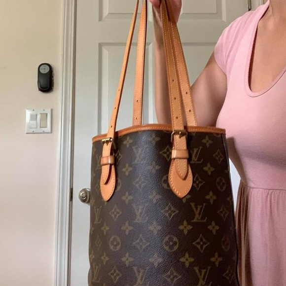 100% Authentic Louis Vuitton - Picture 9 of 11